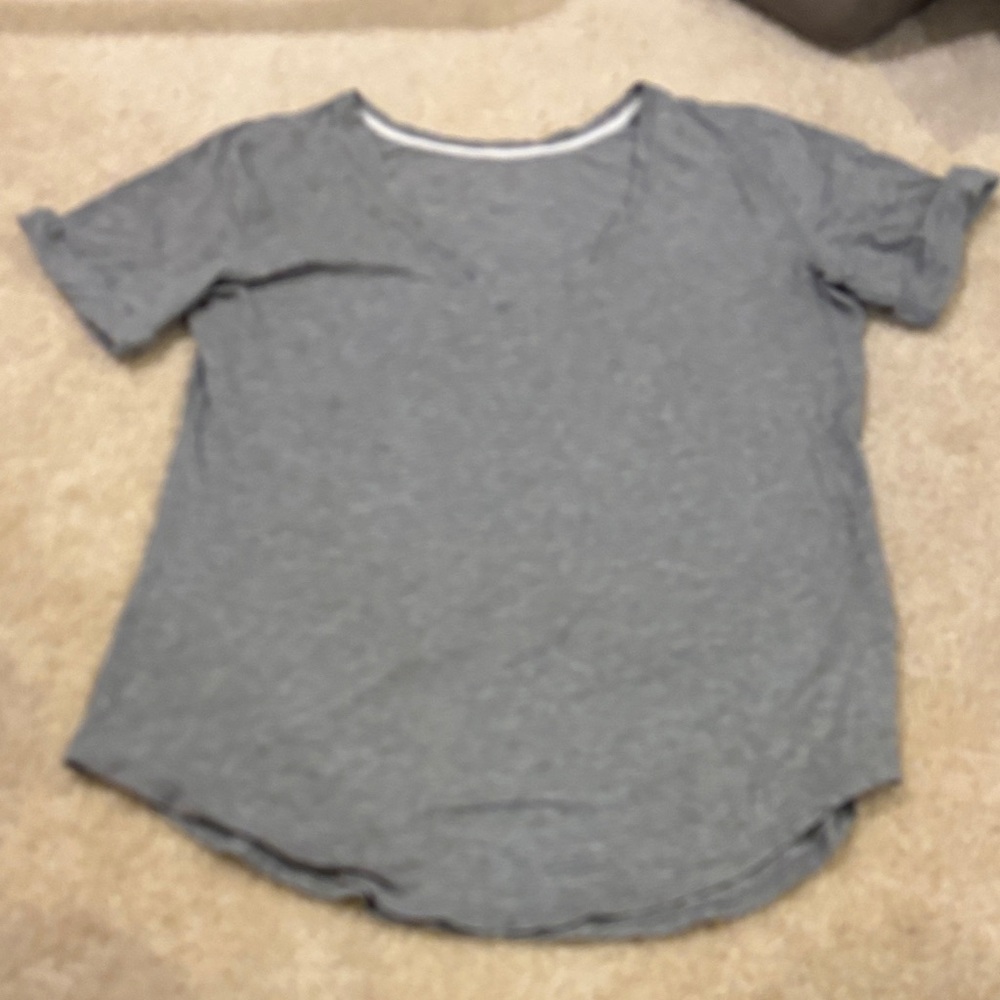 Lululemon Tshirt